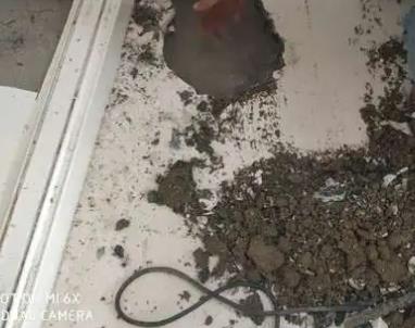 凤翔楼顶渗水公司分享下凤翔卫生间测漏水方法和方法的详细分解。